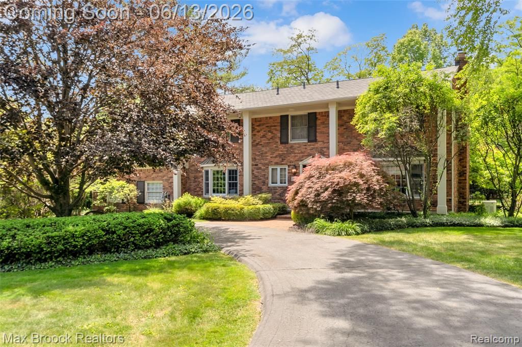 2620 Wendover Road, Bloomfield Hills, MI 48302