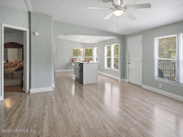 820 SELMA Avenue, Interlachen, FL 32148
