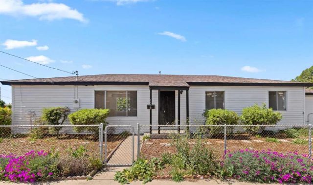 1330 Goshen Street, San Diego, CA 92110