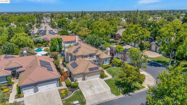 805 Devonshire Loop, Brentwood, CA 94513