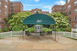 90 Bryant Avenue FTD, White Plains, NY 10605