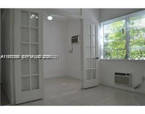 1995 Marseille Dr 2, Miami Beach, FL 33141