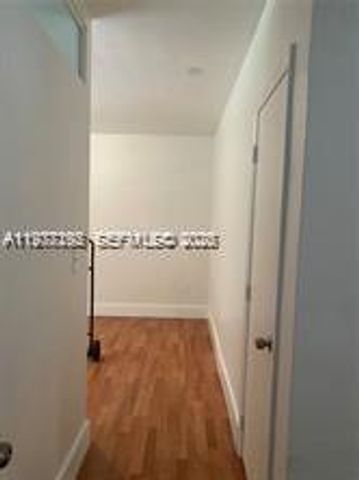 1995 Marseille Dr 2, Miami Beach, FL 33141