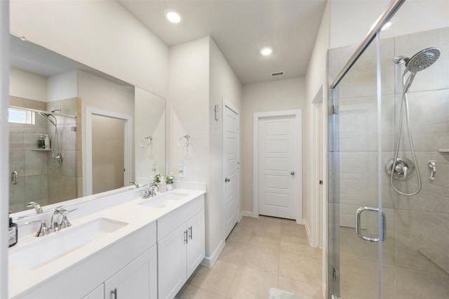 18757 Timber Glen Drive, Conroe, TX 77316