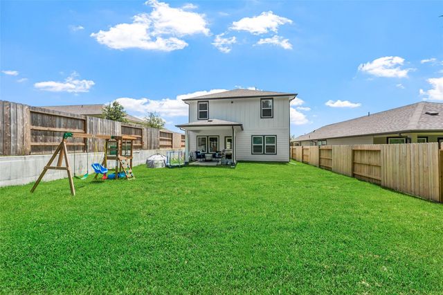18757 Timber Glen Drive, Conroe, TX 77316