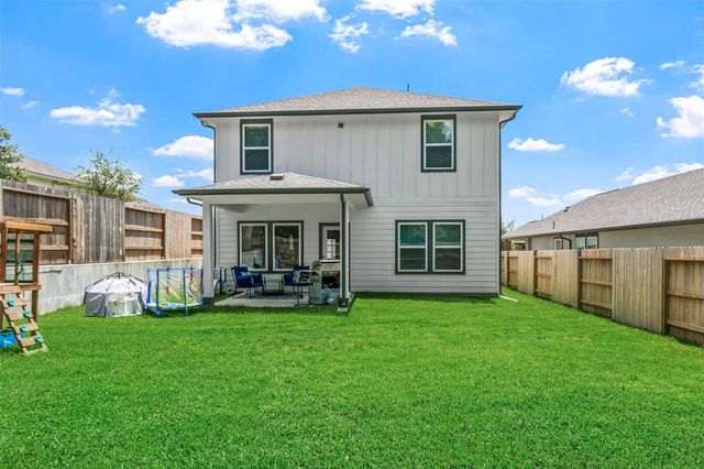 18757 Timber Glen Drive, Conroe, TX 77316