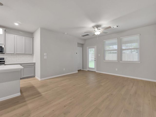 18757 Timber Glen Drive, Conroe, TX 77316