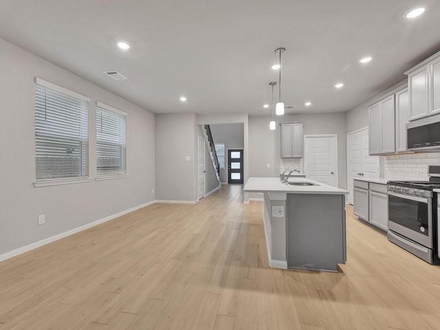 18757 Timber Glen Drive, Conroe, TX 77316