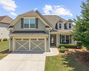 3739 Golden Leaf Point SW, Gainesville, GA 30504