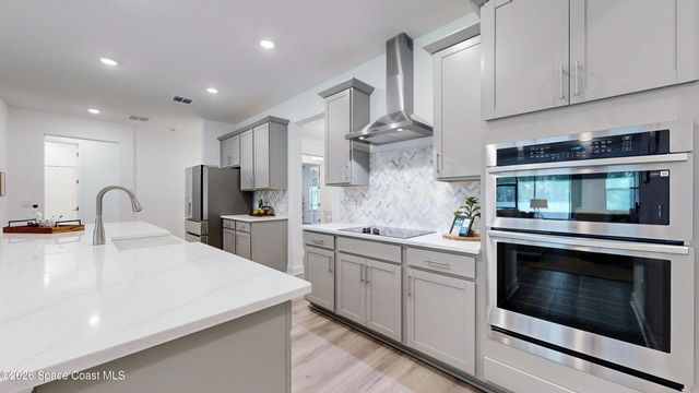 3723 Ornis Court, Grant-valkaria, FL 32950