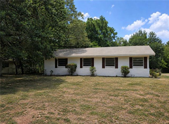 1951 Highland Forest Drive, Mobile, AL 36618