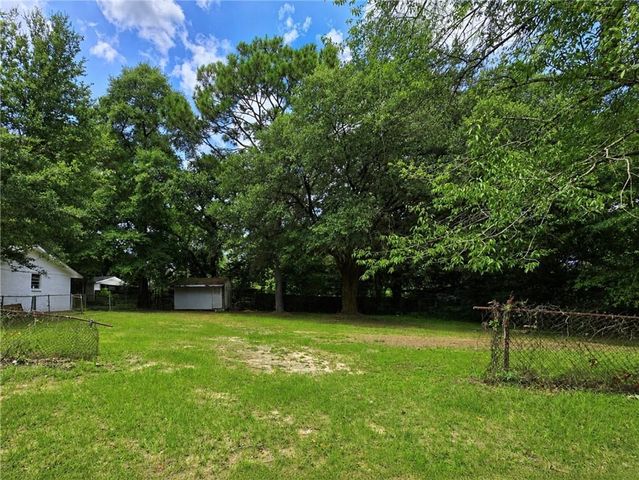 1951 Highland Forest Drive, Mobile, AL 36618