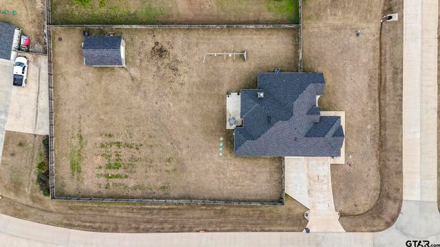 14144 Foxtail Dr, Flint, TX 75762