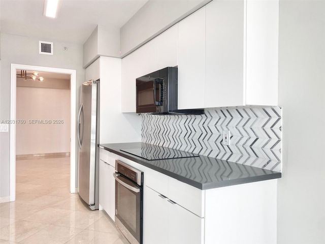 16400 Collins Avenue 542, Sunny Isles Beach, FL 33160