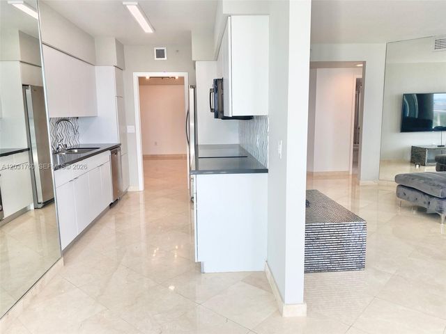 16400 Collins Avenue 542, Sunny Isles Beach, FL 33160