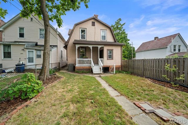 6539 Bartmer Avenue, University City, MO 63130