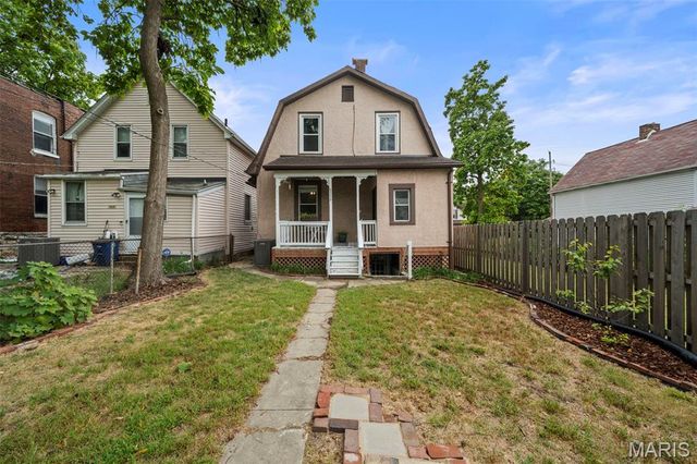 6539 Bartmer Avenue, University City, MO 63130