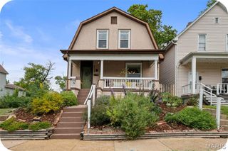 6539 Bartmer Avenue, University City, MO 63130