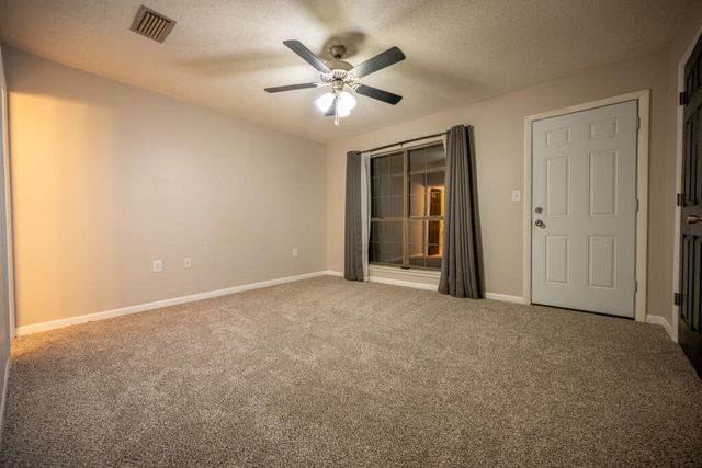 225 Carmel Drive 27, Fort Walton Beach, FL 32547