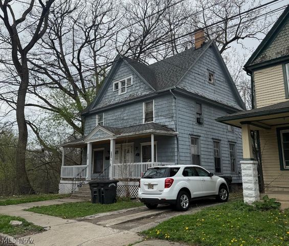 119 Neufer Court, Elyria, OH 44035