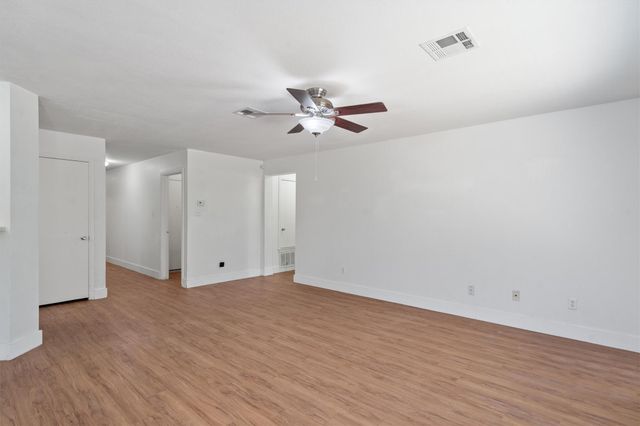 1015 Glen Meadow CV, Georgetown, TX 78626