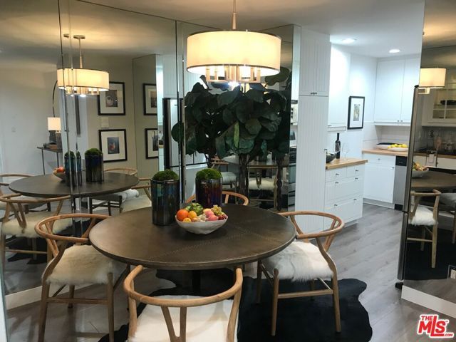 1865 GREENFIELD Avenue 102, Los Angeles, CA 90025