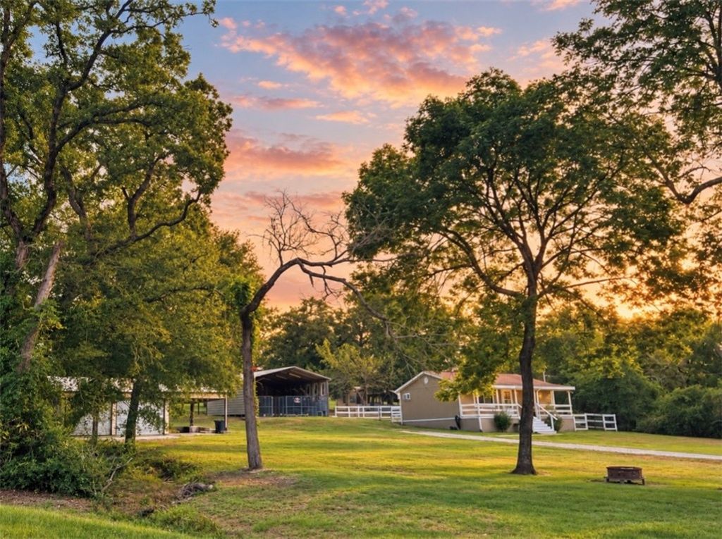 11262 Debbie Lane, Iola, TX 77861 — exterior
