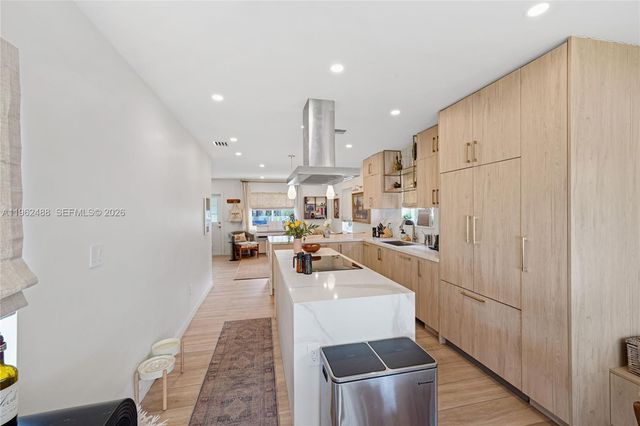 1737 SW 11th St, Miami, FL 33135