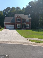 1458 Cambridge Court, Riverdale, GA 30296