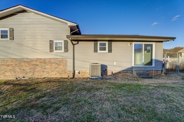 538 Rock Creek Road, Erwin, TN 37650