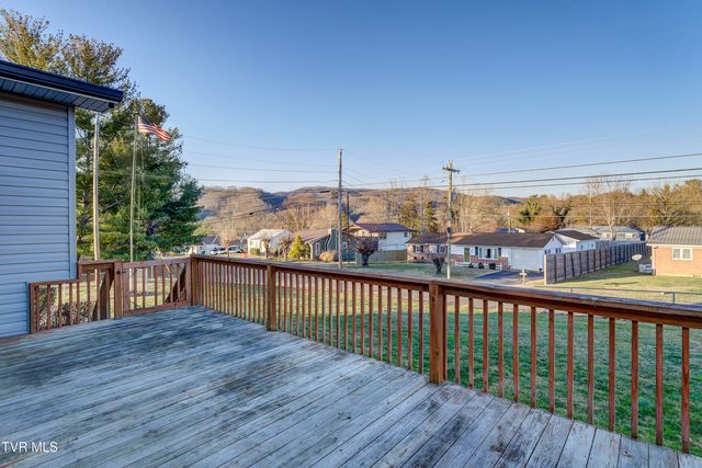 538 Rock Creek Road, Erwin, TN 37650