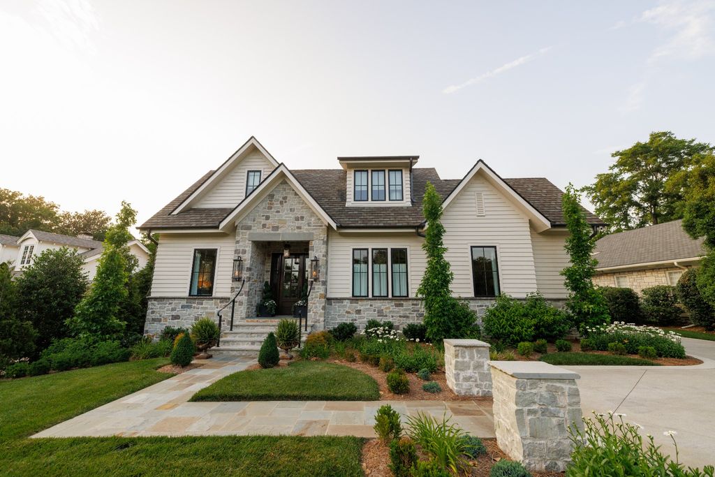 280 Harding Pl, Nashville, TN 37205