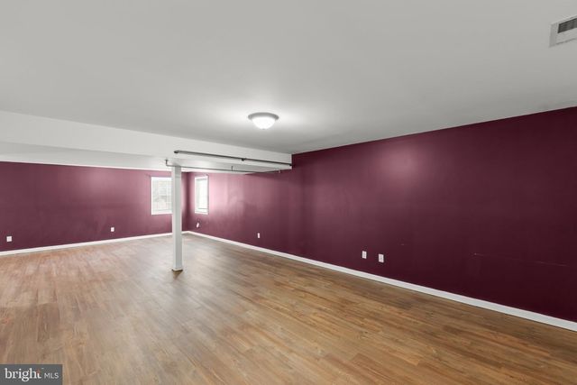112 COLONIAL DR, Cross Junction, VA 22625