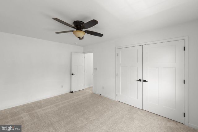 112 COLONIAL DR, Cross Junction, VA 22625