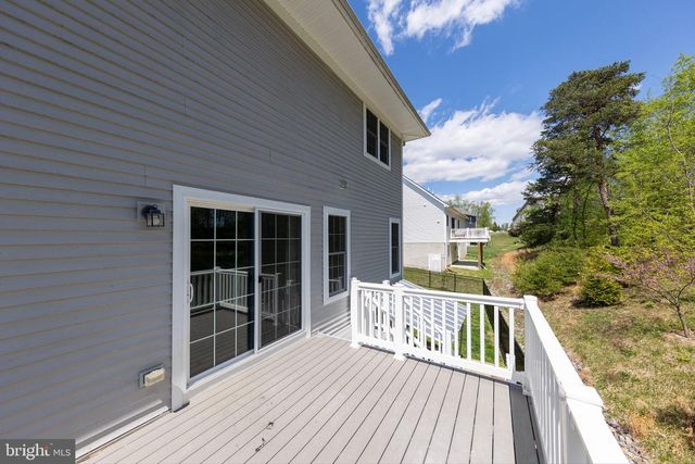 112 COLONIAL DR, Cross Junction, VA 22625
