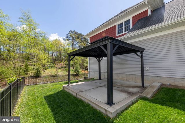 112 COLONIAL DR, Cross Junction, VA 22625