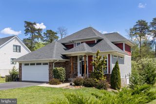 112 COLONIAL DR, Cross Junction, VA 22625