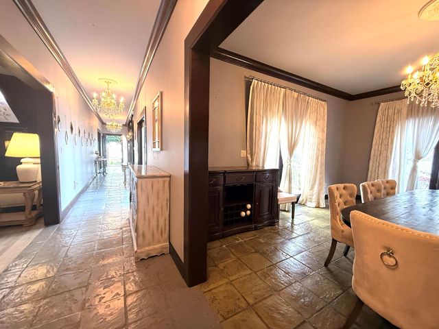 1009 S Indian River Drive, Fort Pierce, FL 34950