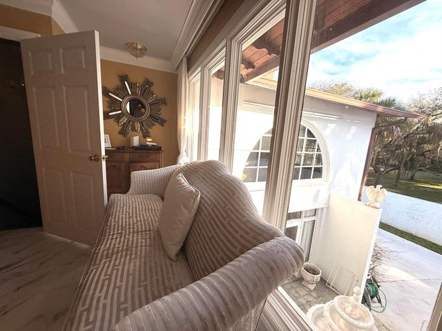 1009 S Indian River Drive, Fort Pierce, FL 34950