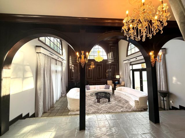 1009 S Indian River Drive, Fort Pierce, FL 34950