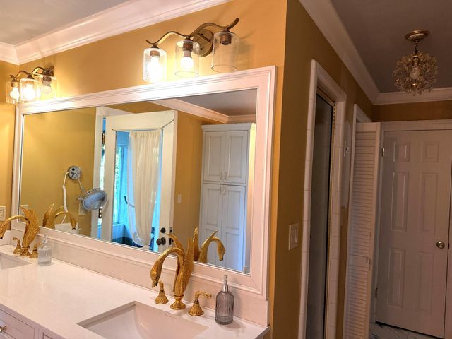 1009 S Indian River Drive, Fort Pierce, FL 34950