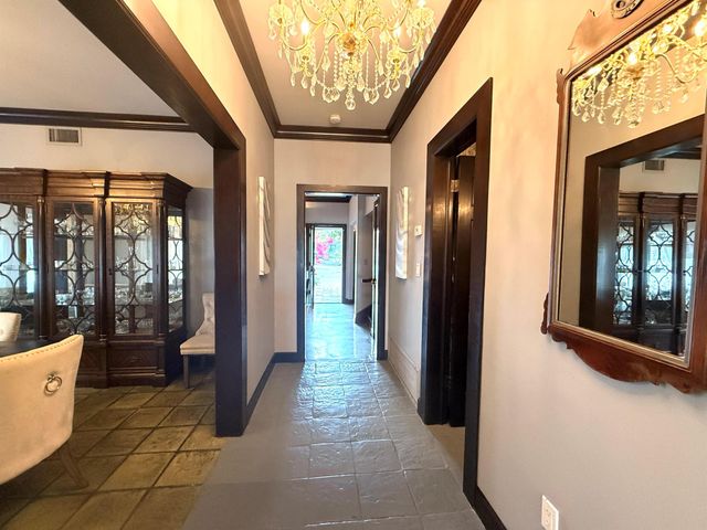 1009 S Indian River Drive, Fort Pierce, FL 34950