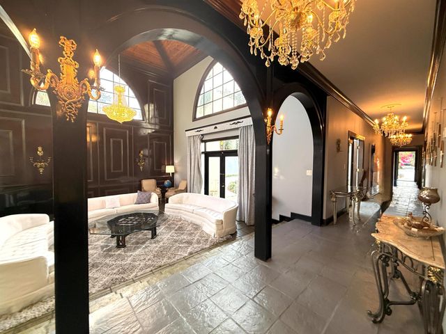 1009 S Indian River Drive, Fort Pierce, FL 34950