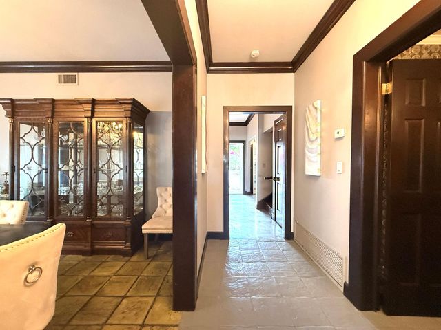 1009 S Indian River Drive, Fort Pierce, FL 34950