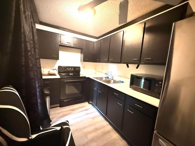 1009 S Indian River Drive, Fort Pierce, FL 34950