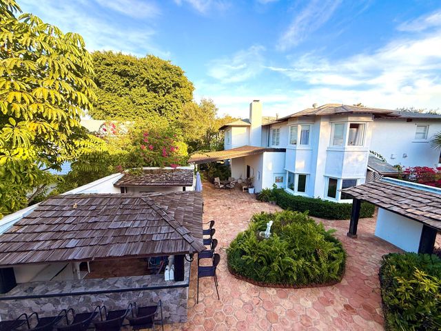 1009 S Indian River Drive, Fort Pierce, FL 34950