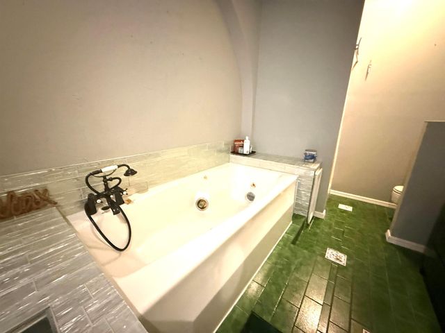 1009 S Indian River Drive, Fort Pierce, FL 34950