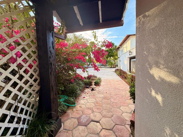 1009 S Indian River Drive, Fort Pierce, FL 34950