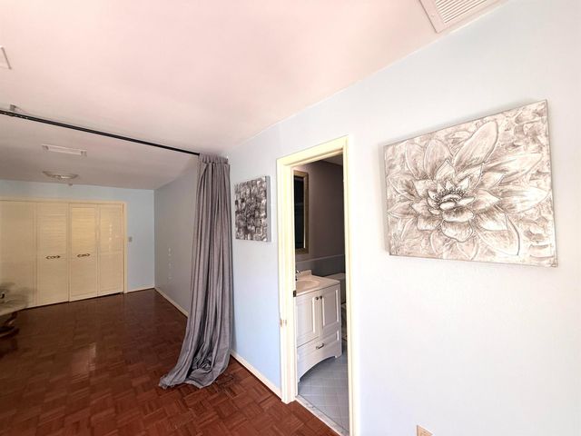 1009 S Indian River Drive, Fort Pierce, FL 34950