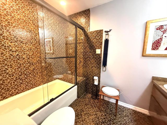 1009 S Indian River Drive, Fort Pierce, FL 34950